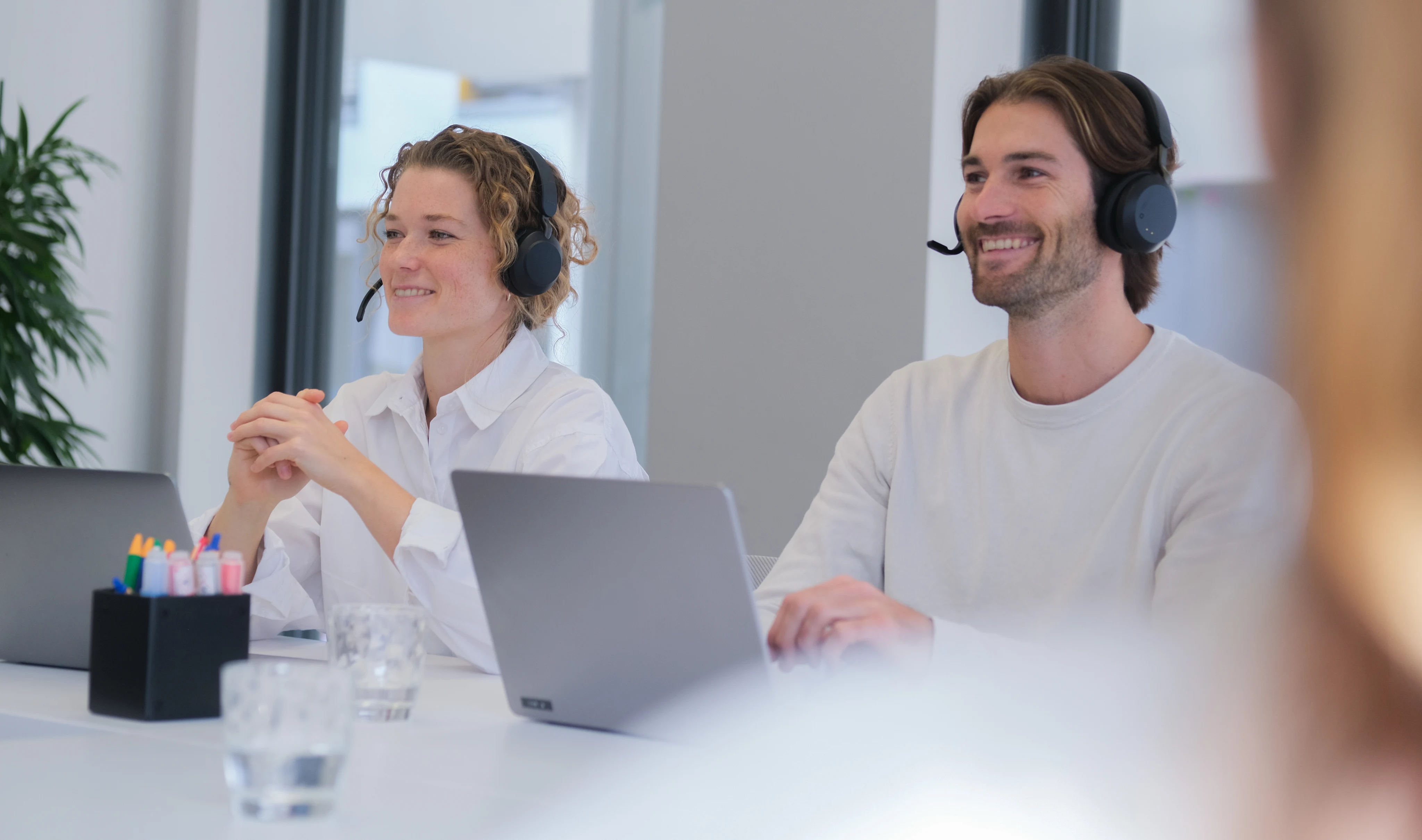 Declarium support team working together in the office